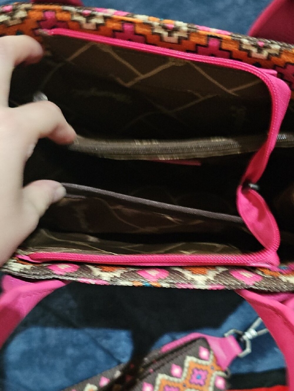 Wrangler Brown Tote with Pink Accents and Geometric Embroidery - Picture 5 of 8